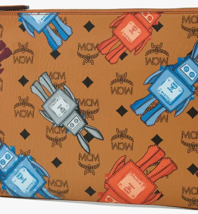 Aren Crossbody Pouch in Rabot Visetos
