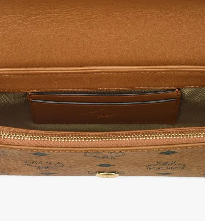 Aren Crossbody Wallet in Visetos