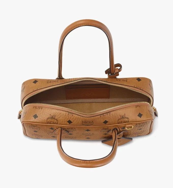 Aren East West Shoulder Bag in Visetos