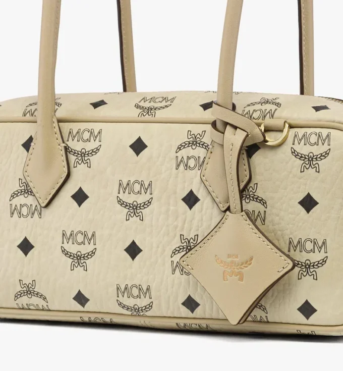 Aren East West Shoulder Bag in Visetos