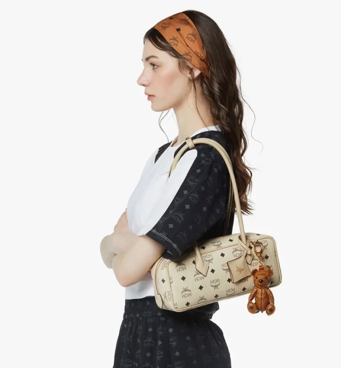 Aren East West Shoulder Bag in Visetos