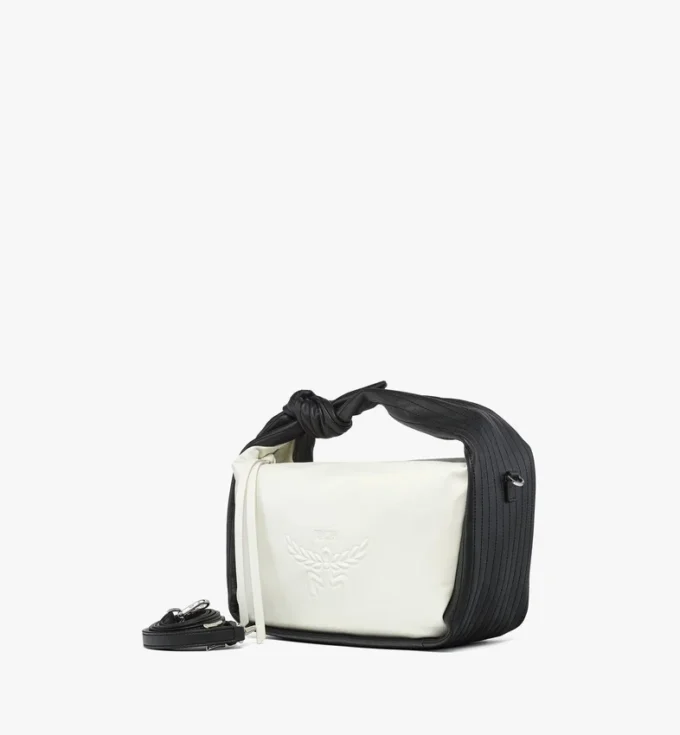 Aren Shoulder Bag in Lambskin Aren Shoulder Bag in Lambskin