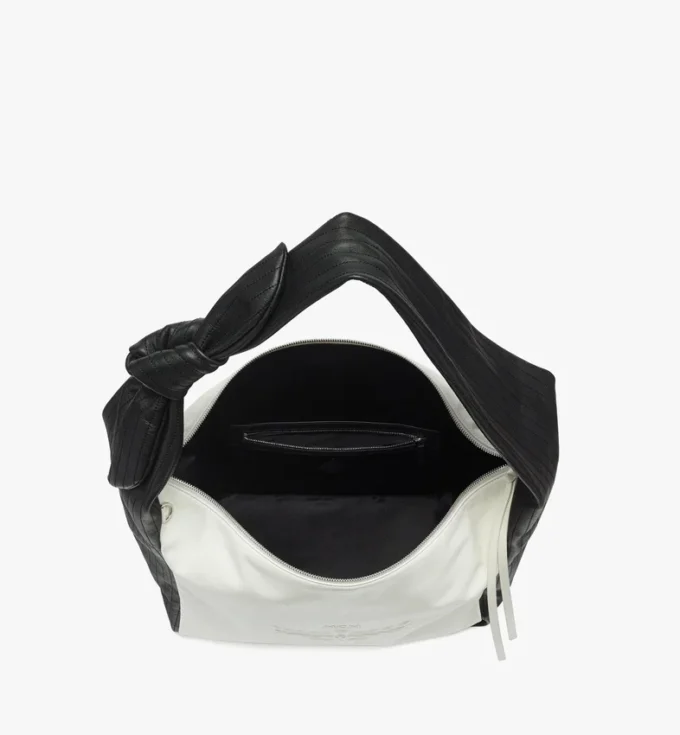 Aren Shoulder Bag in Lambskin
