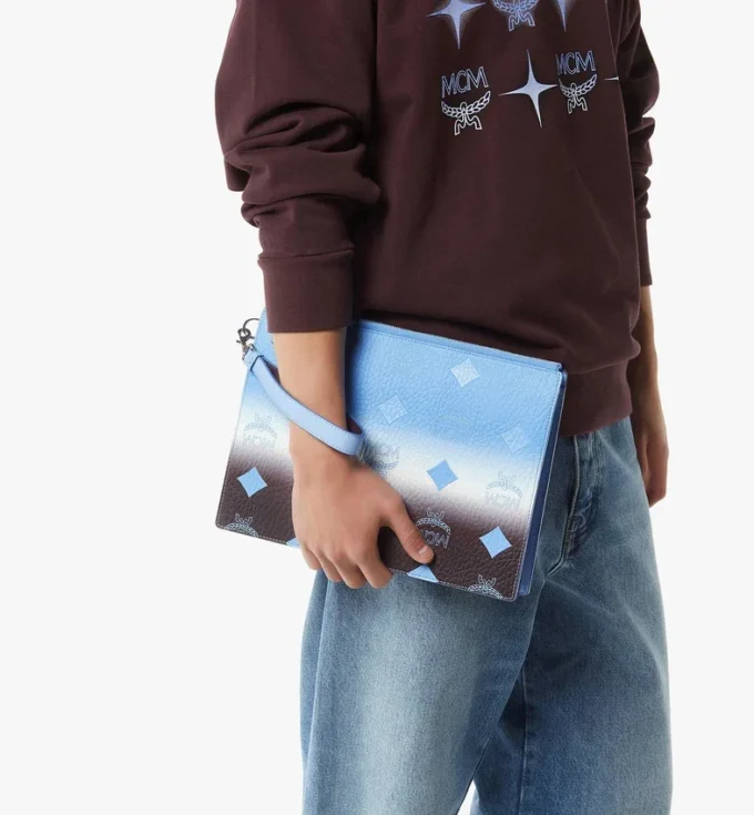 Aren Wristlet Pouch in Gradation Visetos