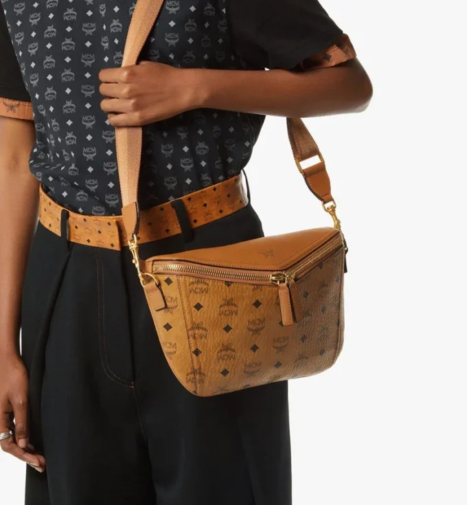 Diamant 3D Crossbody in Visetos Leather Mix Diamant 3D Crossbody in Visetos Leather Mix
