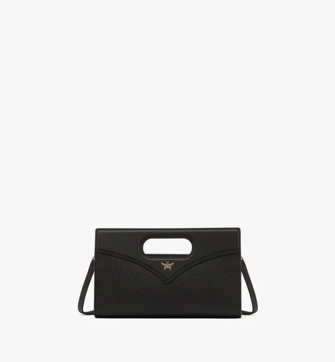 Diamond Bag in Grained Leather Diamond Bag in Grained Leather