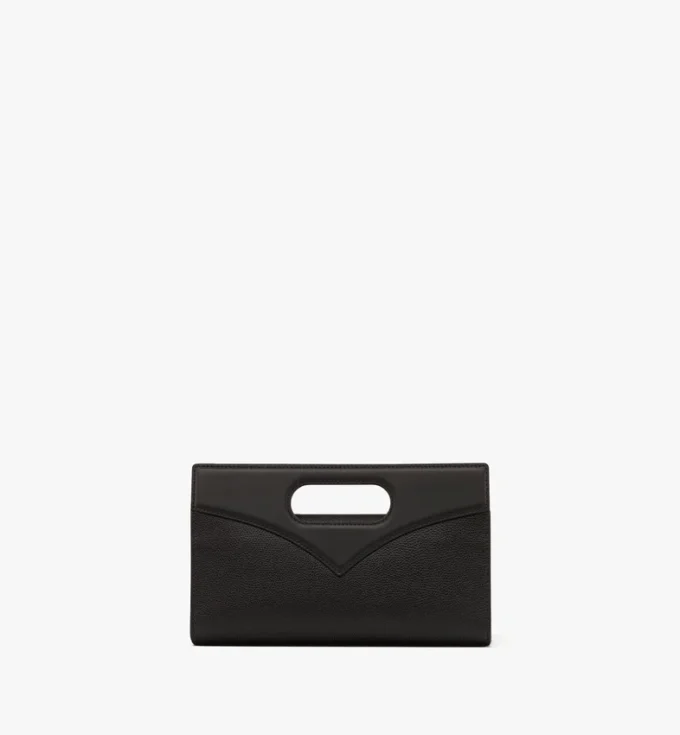 Diamond Bag in Grained Leather Diamond Bag in Grained Leather