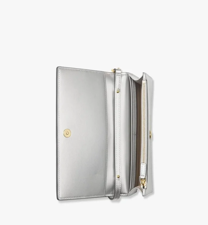 Diamond Chain Wallet in Metallic Mirror Leather