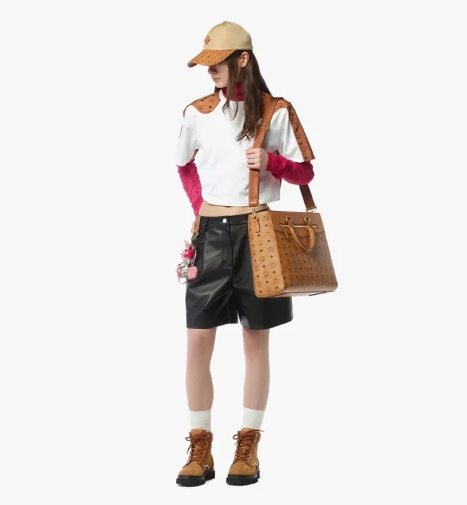 Diamond Tote in Visetos