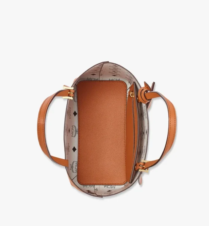 Himmel Shopper in Embossed Logo Leather Himmel Shopper in Embossed Logo Leather