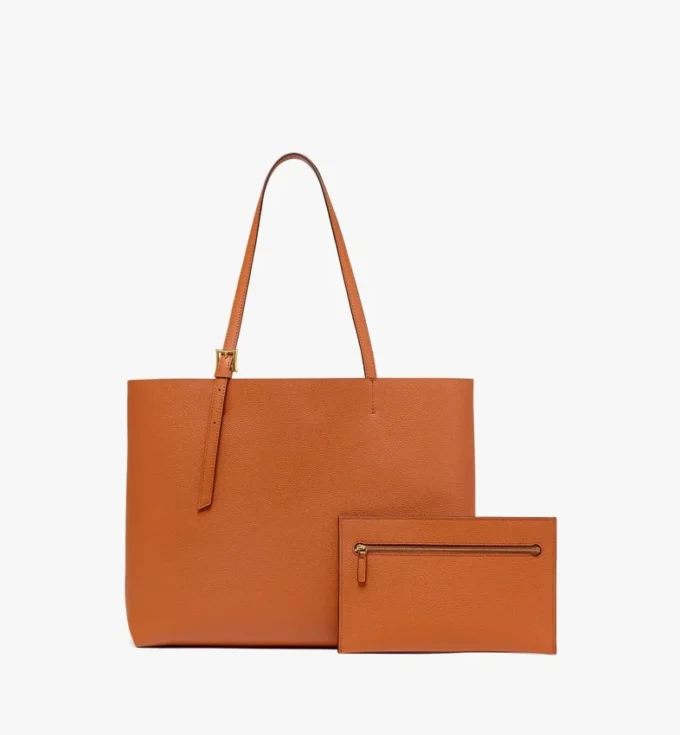 Himmel Shopper in Embossed Logo Leather Himmel Shopper in Embossed Logo Leather