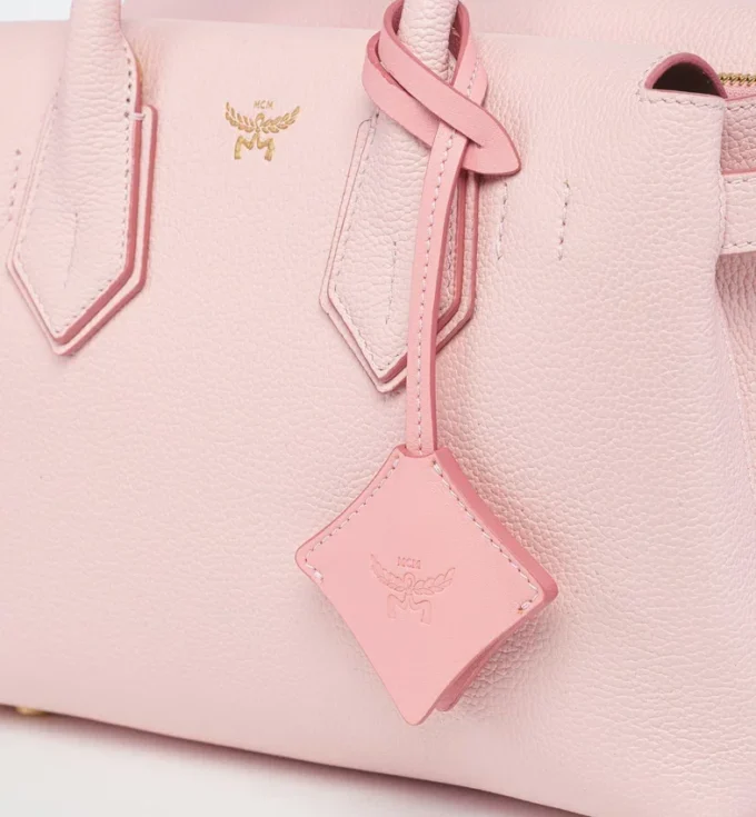 Milla Tote in Grained Leather