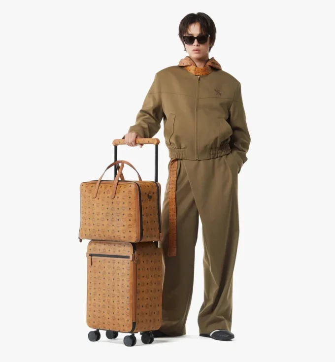 Ottomar Garment Bag in Visetos Ottomar Garment Bag in Visetos