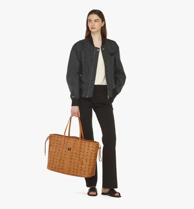 Reversible Liz Shopper in Visetos Reversible Liz Shopper in Visetos