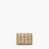 Tracy Wallet in Visetos