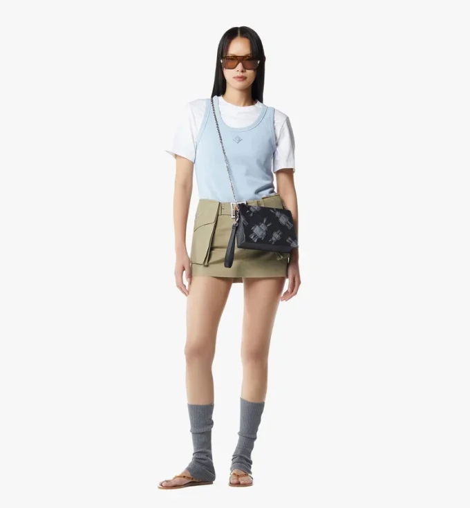 Wristlet Standing Pouch with Chain Strap in Rabot Visetos